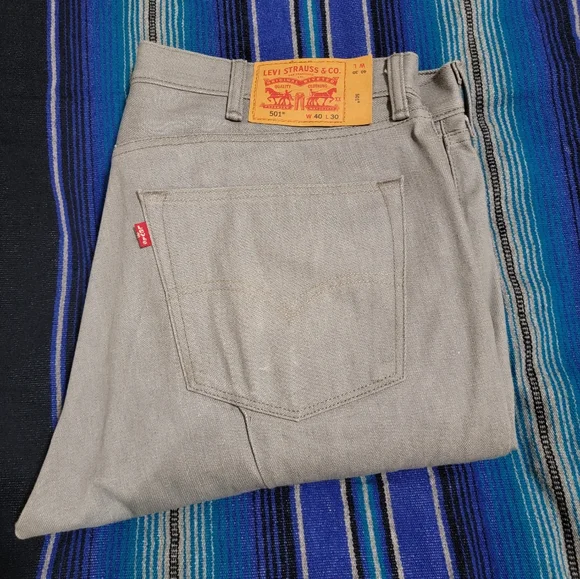 COPY - Levis 501 - Picture 2 of 3